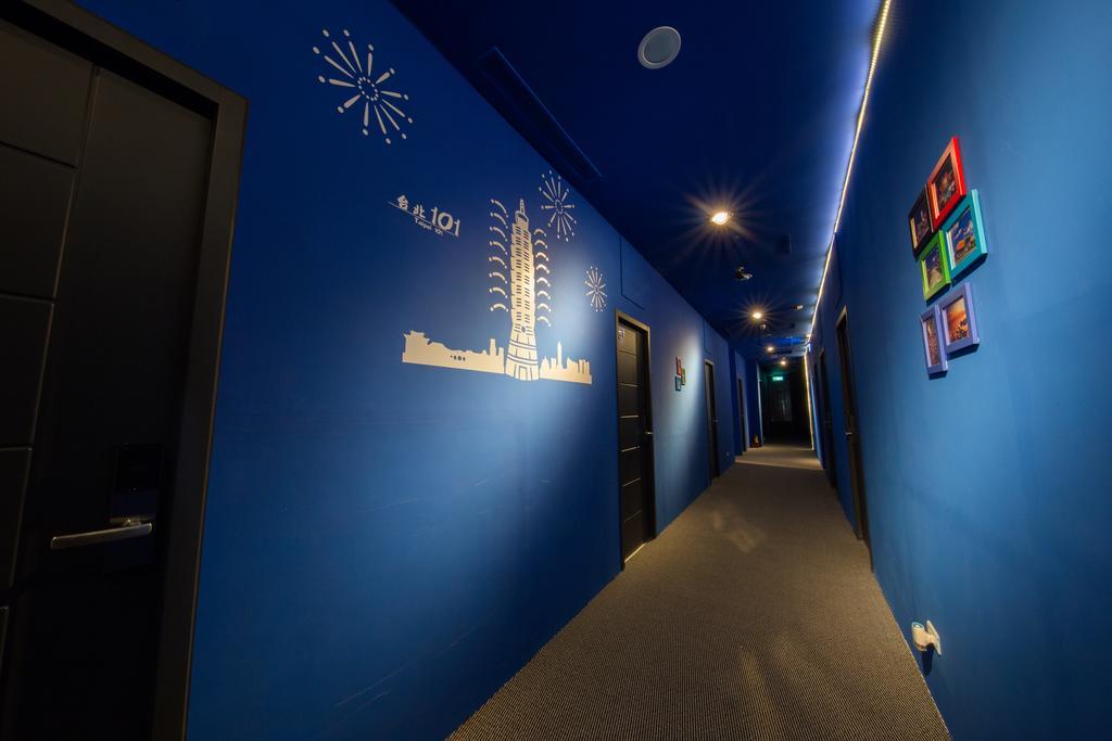 Sleepbox Hostel Taipei Exterior photo