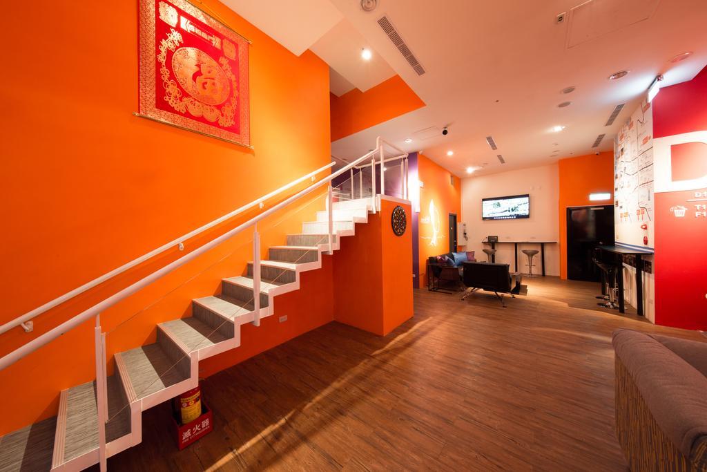 Sleepbox Hostel Taipei Exterior photo