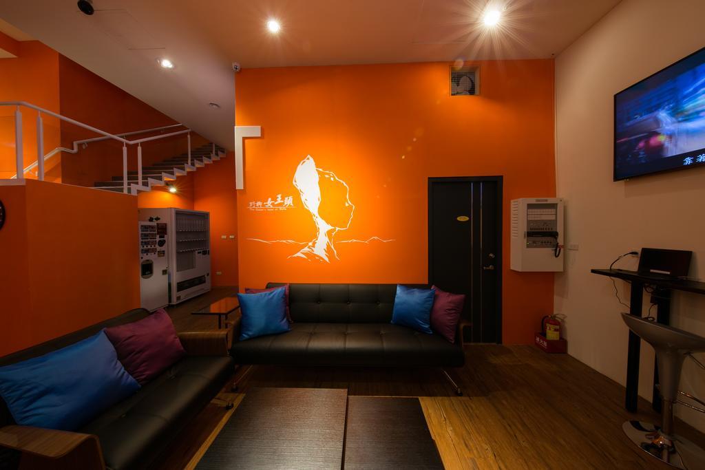 Sleepbox Hostel Taipei Exterior photo