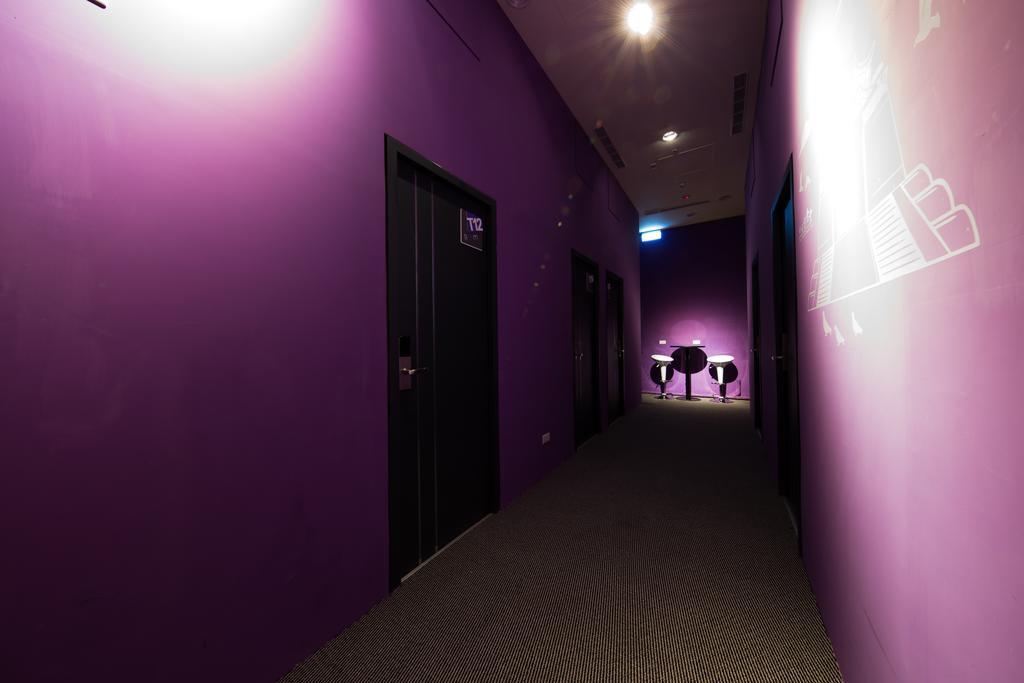 Sleepbox Hostel Taipei Exterior photo