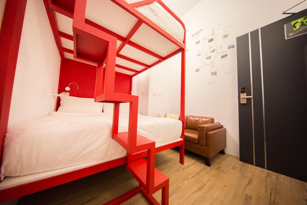 Sleepbox Hostel Taipei Exterior photo